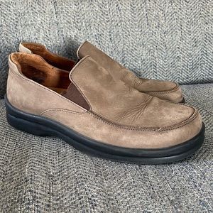 Footprints by Birkenstock Men’s Taupe/Brown Nubuck Leather Size: 40